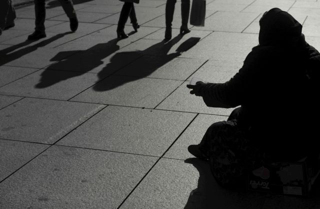 Ξεπέρασαν τα πέντε εκατομμύρια οι άνεργοι στην Ισπανία